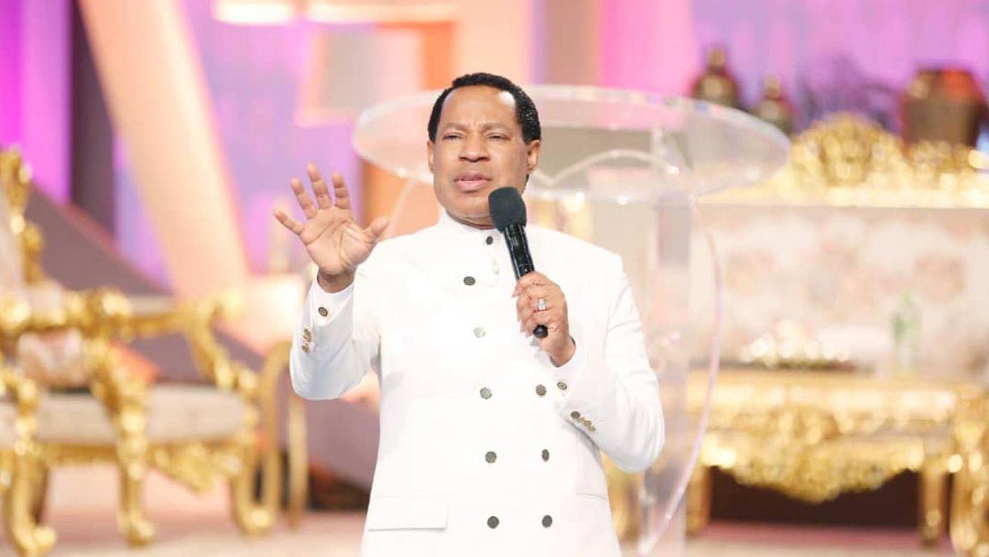 The biography of Pastor Chris Oyakhilome | The African Exponent.